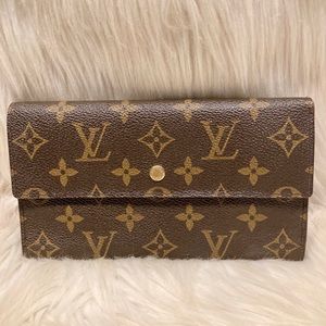 Authentic Louis Vuitton Wallet #2.3g  TS 0120
